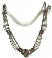 Ezüst (Ag) nyakék, több fonott szállal, köztes elemekkel, 58 g, h: 48 cm