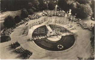 1963 Budapest XII. Csillebérc, Úttörő Nagytábor, zászlófelvonás. Képzőművészeti Alap Kiadóvállalat