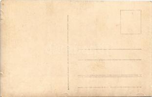 Első világháborús osztrák-magyar katona gépkocsival / WWI K.u.K. military automobile with soldier. p...