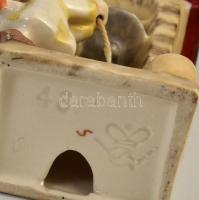 Hummel harangozó angyalka. Mázas kerámia, jelzett, hibátlan. 11 cm