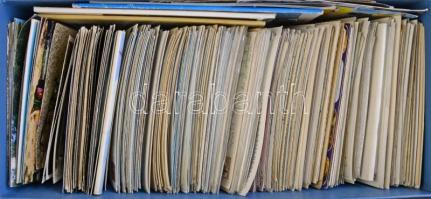 Kb 750 db modern külföldi városképes lap az egész világból, érdekes, változatos anyag