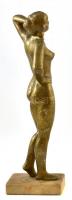 Női akt. Bronzírozott, aranyozott fém szobor, mészkő talapzaton. 30 cm
