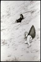 Különböző időpontokban és eltérő helyszíneken készült akt felvételek, 13 db vintage NEGATÍV, 6x6 cm ...