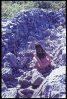 cca 1970 Az aktfotózás szépsége, Czakó László (?-?) pécsi fotóművész hagyatékából 7 db vintage DIAPO...