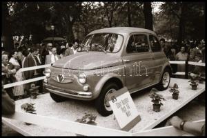 cca 1978 Autók kiállítása BNV-n, Magyar Alfréd budapesti fotóművész 15 db vintage NEGATÍV felvétele ...