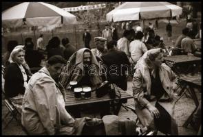 cca 1978 Autók kiállítása BNV-n, Magyar Alfréd budapesti fotóművész 15 db vintage NEGATÍV felvétele ...