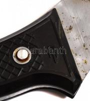 Szovjet gyártmányú fejsze műanyag nyéllel, kopásokkal, kis rozsdafoltokkal, h: 29 cm