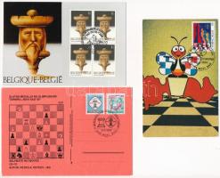 31 db MODERN sakk motívum képeslap alkalmi bélyegzésekkel / 31 modern chess motive postcards with occasional cancellations