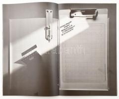 cca 1984 Instant de Luxe folyóirat luxus témában, több fotóművészeti alkotással illusztrált néhány í...