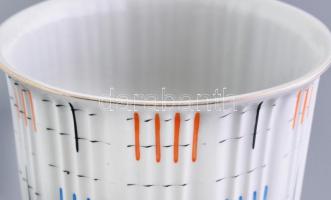 Hollóházi porcelán retró váza, kézzel festett, jelzett, kis kopásnyomokkal, m: 25,5 cm
