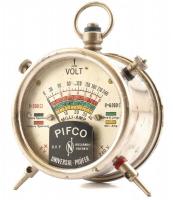 cca 1930 Pifco Universal-Prüfer régi feszültségmérő, fém és műanyag, kis kopásokkal és rozsdafoltokkal, d: 6,5 cm / Vintage voltmeter with minor wear and rust stains