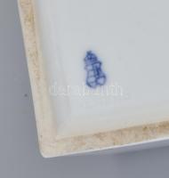 Herendi, Óherendi porcelán tintatartó párban. üveg betét nélkül, virág mintával. Kézzel festett, jel...