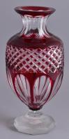 Kétrétegű bordó-átlátszó üveg váza, hámozott, m: 29 cm