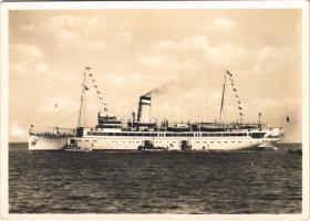 Cobra / Hamburg America Line steamship. Phot. F. Schensky