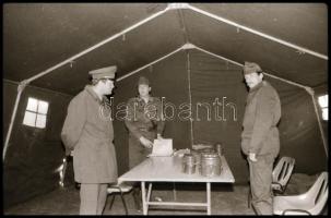 ~1965 35 db fotó NEGATÍV vezetési gyakorlatokról, Ócsa