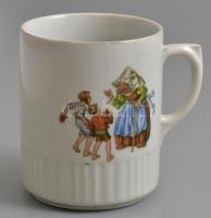 Zsolnay porcelán Jancsi és Juliska bögre, matricás, jelzett, kis kopásnyomokkal, m: 9 cm