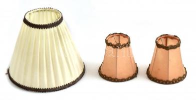3 db selyem lámpaernyő, részben kifakultak, de jó állapotúak, 2 db 10 cm átmérőjű és 1 db 20 cm átmérőjű