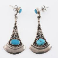 Ezüst(Ag) fülbevalópár, türkizzel, jelzett, h: 4,5 cm, bruttó: 6,02 g