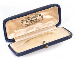 Kis ékszeres doboz bársony béléssel, kissé kopott, foltos vászon borítással, Zirner Zsig. és Társa é...