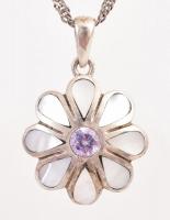 Ezüst(Ag) csavart nyaklánc, virágos medállal, jelzett, h: 58 cm, bruttó: 13,26 g