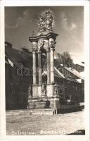 1933 Selmecbánya, Schemnitz, Banská Stiavnica; Szentháromság szobor, Franz Barok üzlete / Sv. Trojica / Trinity statue, shops. photo