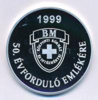 1999. BM Központi Kórház és Intézményei - 50. évforduló emlékére ezüstözött fém emlékérem, dísztokban (42,5mm) T:PP