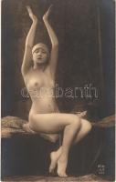 Meztelen erotikus hölgy / Erotic nude lady. A.N. Paris 213. (non PC)