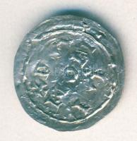 Salamon 1063-74. Denár ÉH. 10 T:1/2 parányi lyuk