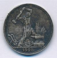 Szovjetunió 1925. 1P (50k) Ag T:2- ph., patina
Soviet Union 1925. 1 Poltinnik (50 Kopecks) Ag C:VF ...