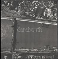 cca 1970 A Szabadság híd környéke, légi felvétel, jó állapotban, 22×23 cm