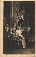 A királyi pár a kis Ferenc József Ottó trónörökössel / Charles I of Austria with Queen Zita and Habsburg Otto (EK)