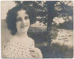 1905 Lady minicard (8,5 cm x 6,8 cm)