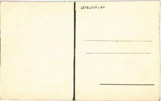 Kézzel rajzolt hölgy művészlap / Hand-drawn lady art postcard (vágott / cut)