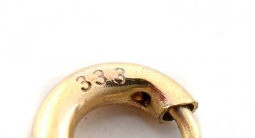 14K arany (Au) nyaklánc kis, köves feszülettel. Jelzett br:  2,27 g