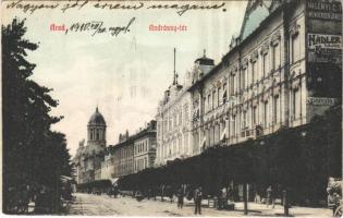 1910 Arad, Andrássy tér, reklámposzterek a ház falán: Kilényi, Weinberger János, Nádler Lajos és címfestő / square, advertising posters on the wall