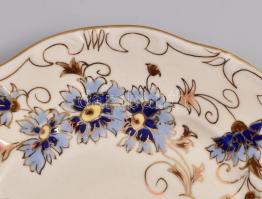 Zsolnay búzavirág mintás süteményes készlet. Kézzel festett, jelzett, mázrepedésekkel. Hat személyes