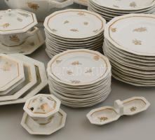 Rosenthal 12 személyes porcelán étkészlet. Aranyozott, kézzel festett, jelzett, minimális kopással