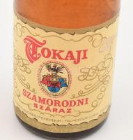 1984 Tokaji szamorodni száraz fehérbor, bontatlan palack.. Jól tárolt