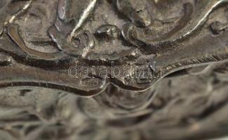 Ezüst(Ag) dobozka, jelzett, 4×4 cm, nettó: 62,5 g