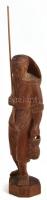 Vándorló keleti bölcs, faragott keményfa szobor, kisebb sérüléssel, m: 22 cm
