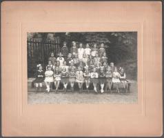 össz. 5 db iskolai osztálykép és tablófotó: Főv. Tan. III/5 Csecsemő és Gyermekgondozónőképző Iskola...