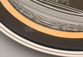 Hollóházi Szász Endre által tervezett dekorral díszített porcelán tányér. Matricás, jelzett, minimál...