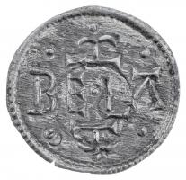 1172-1196. Denár Ag III. Béla hátlapi Rx jobbra néz (0,18g) T:2,2- Hungary 1172-1196. Denar Ag Bela III (0,18g) Rx on the reverse to the right C:XF,VF Huszár: 66.var, Unger I.: 111.var