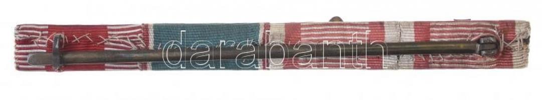 4db szalagsáv összefűzve: 1916. "Katonai Érdemkereszt III. osztálya hadidíszítménnyel, kardokka...