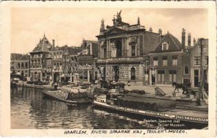 1934 Haarlem, Spaarne met Teijler Museum / riverside, museum, shops