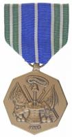 5db-os NATO tétel, benne többek között Amerikai Egyesül Államok 1981. "Achievement Medal" ...