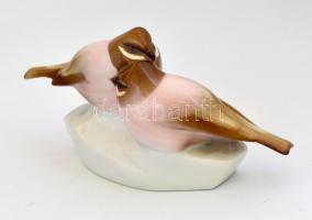 Zsolnay porcelán madárpár, kézzel festett, jelzett (Sinkó: Sinkó András (1901-1976)), az egyik madár...