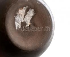 Iparművész, törzsi mintás, figurális kiiöntő. Mázas kerámia, kézzel festett, jelzett, hibátlan. m: 1...