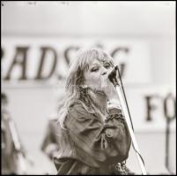 1986 Csepregi Éva, a Neoton Família énekese, Menesdorfer Lajos (1941-2005) budapesti fotóművész hagy...