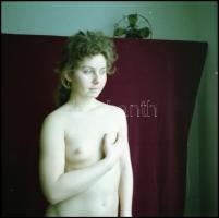 cca 1988 Több fotómodell közreműködésével, különféle helyszíneken készült 7 db vintage NEGATÍV, Mene...